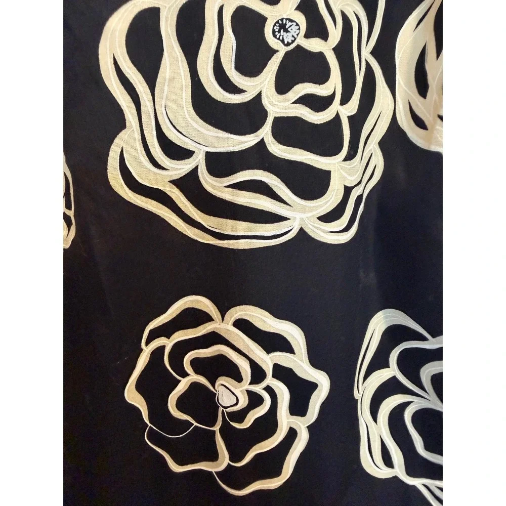 Barneys New York Black Cream Floral Rose Fit Flare Dress Made in Italy V-Neck S